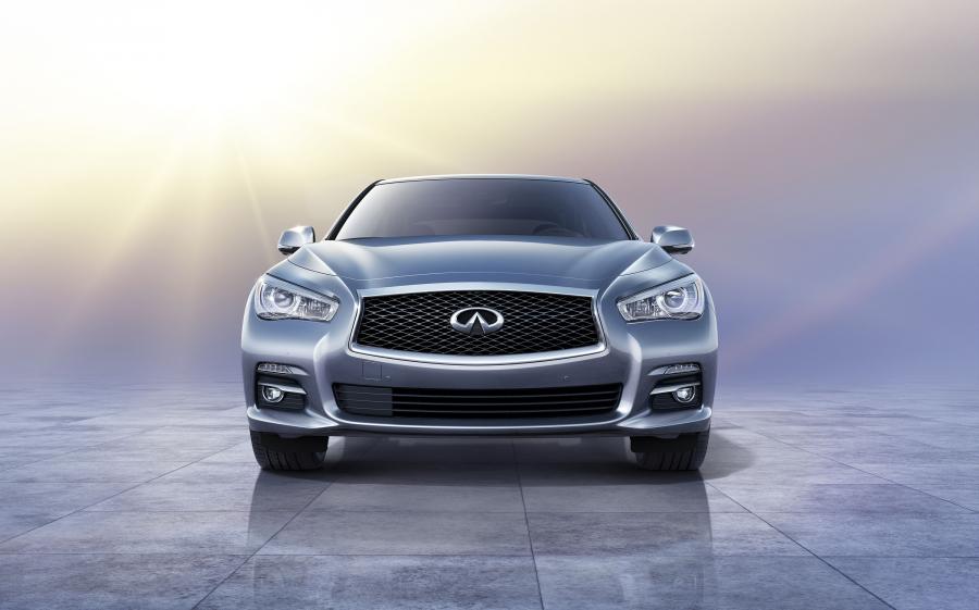  Infiniti Q50 2013 года  (фото 6 из 8)